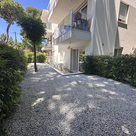 The Family Nest Rimini With Garden - Il Lupo Affitta Apartment *